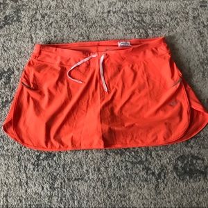 B2G2 Nike tennis skort
